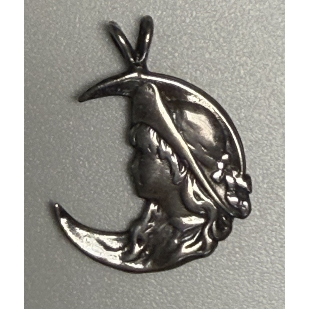 Vintage Sterling Silver Pendant with Girl's Face Hat Crescent Moon Silhouette - Picture 2 of 12